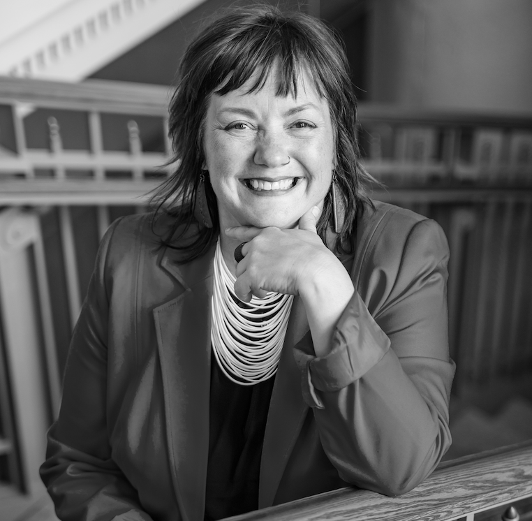 Laura Riskin image