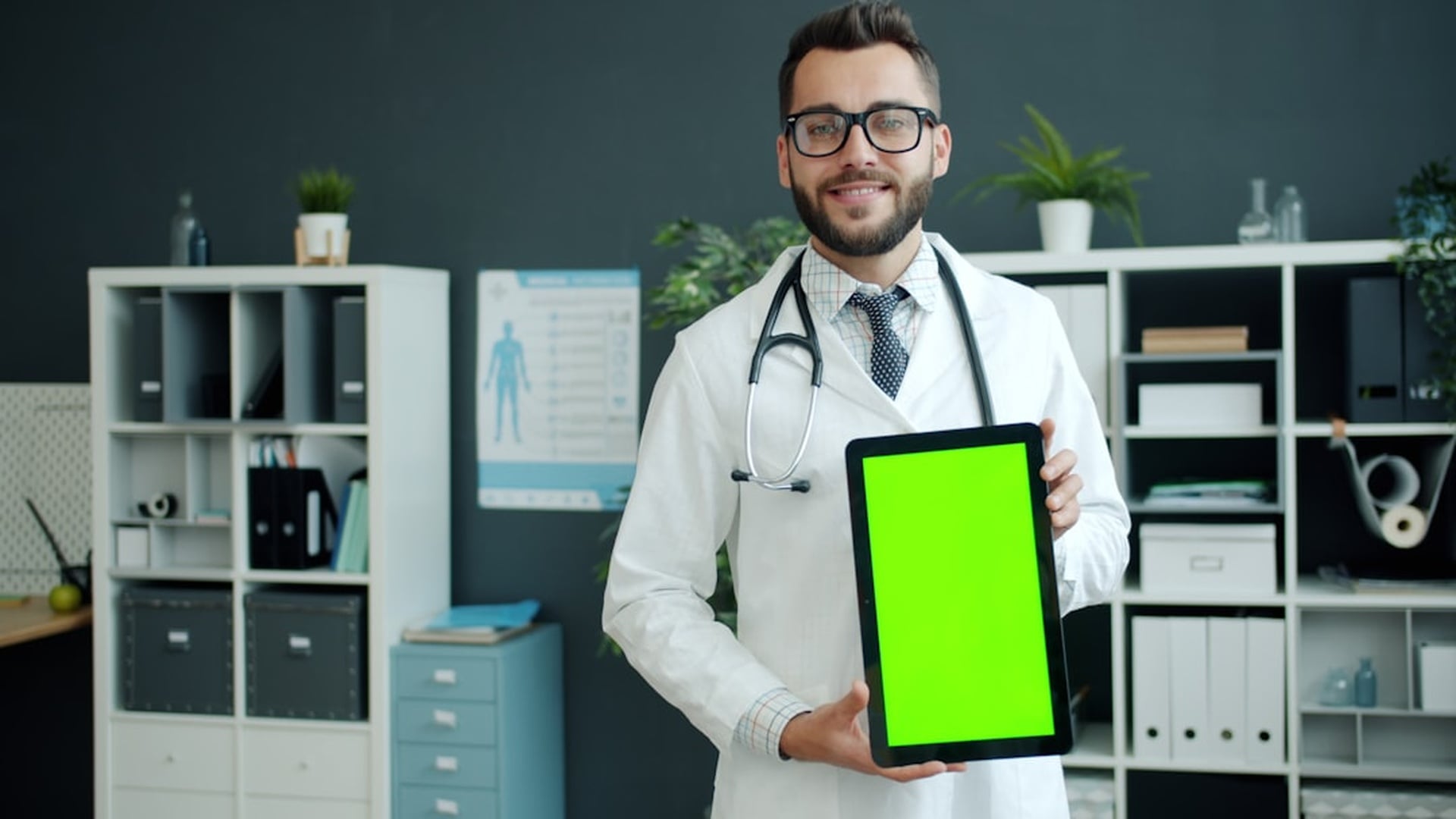 Dual-track demand generation for clinician-influenced product launch case study