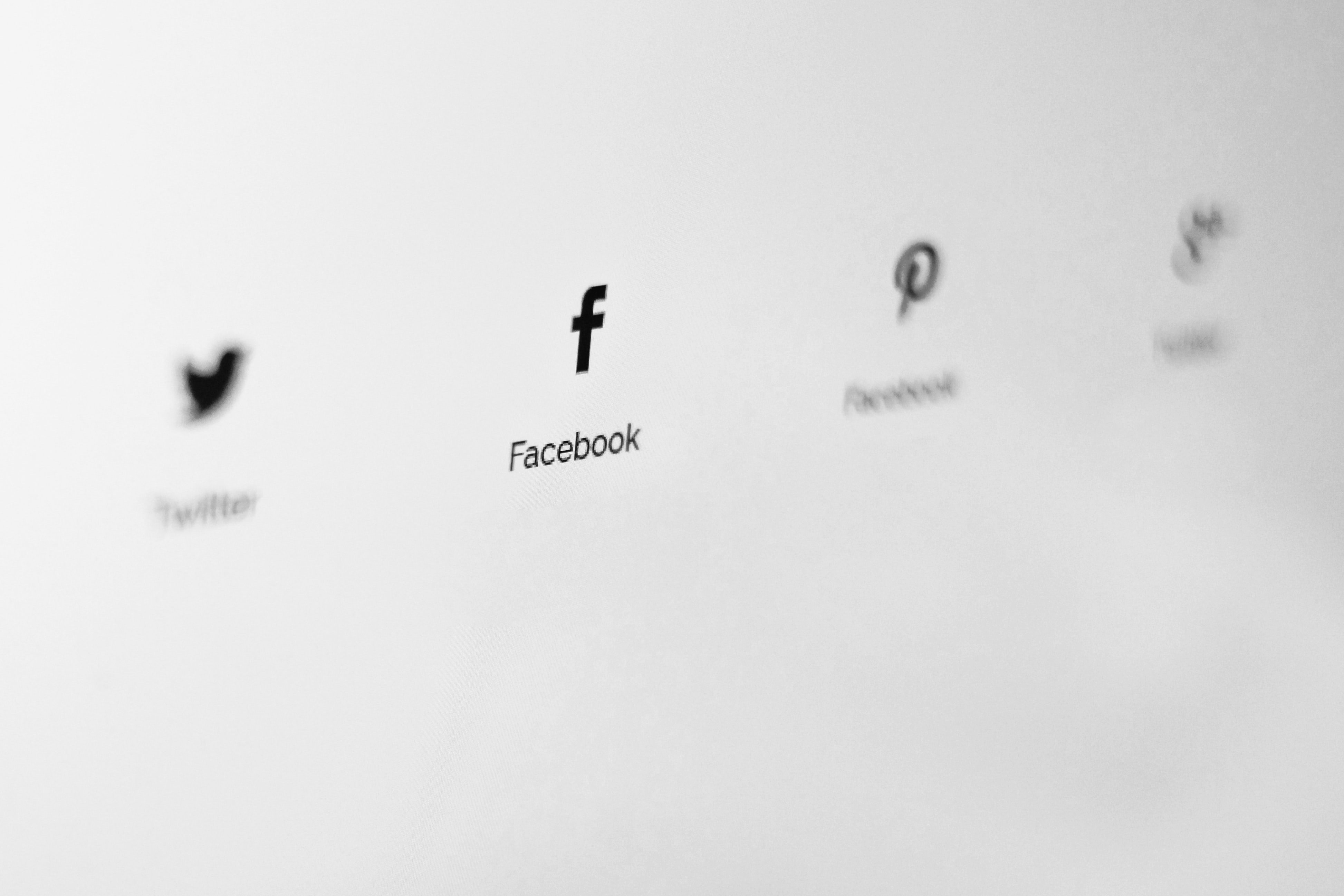 Twitter, Facebook, Pinterest and Google social media icons.