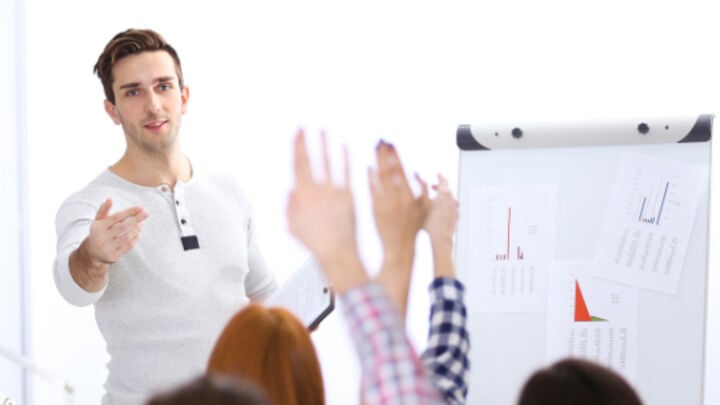 Fractional Marketing and Growth Services for Regroup