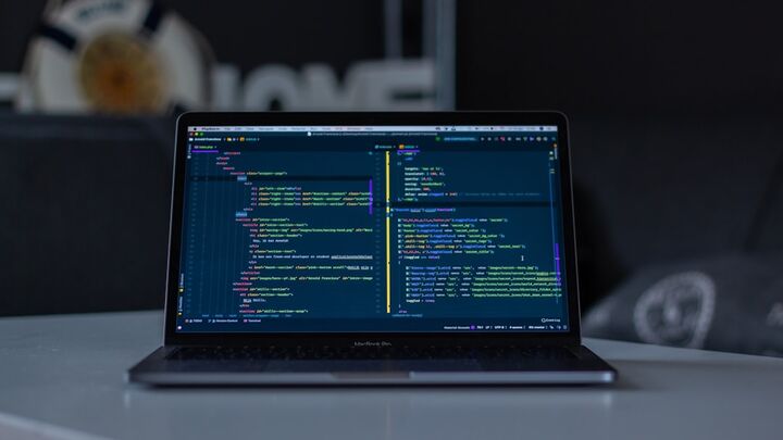 Bot Management & SEO: Avoid Blocking Search Engines — Photo by Arnold Francisca on Unsplash